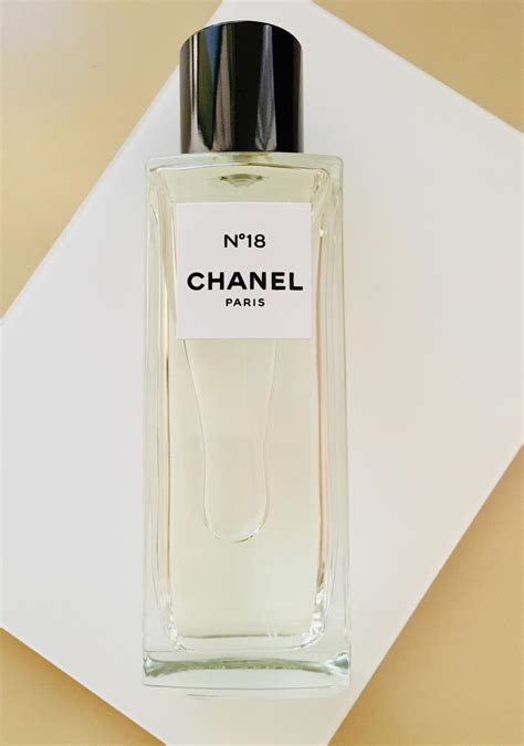 chanel 18 perfume price